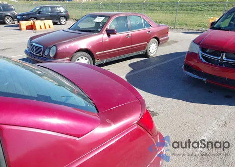 2007 Saturn Ion Ion 2 from USA, damaged, VIN 1G8AJ55F27Z103335